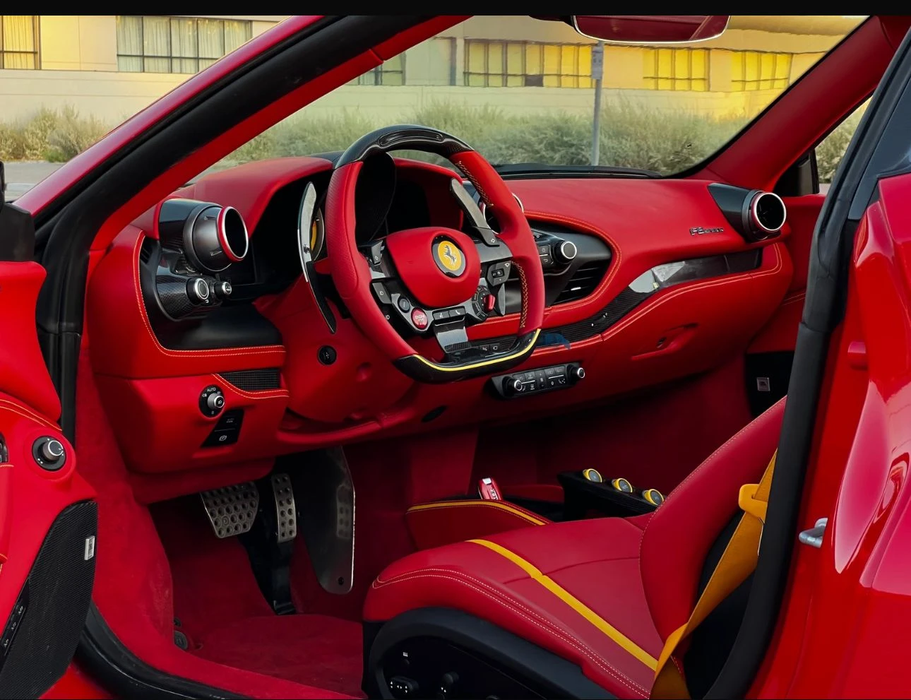 فيراري فيراري إف ٨ سبايدر ٢٠٢٣ - سيارة رياضية thumbnail NaN